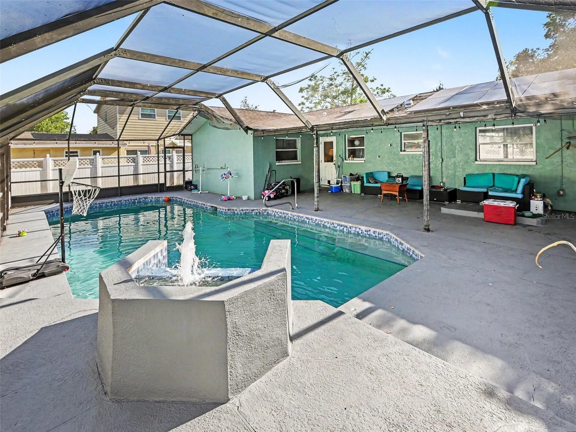 415 Oakmount Road Clearwater FL 33765
