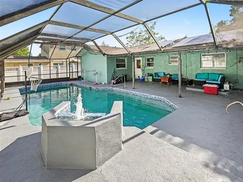 415 Oakmount Road Clearwater FL 33765