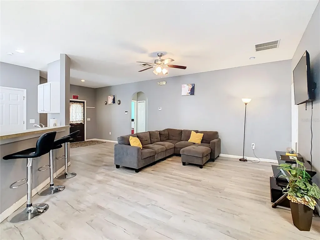 114 Sandy Point Way Clermont FL 34714
