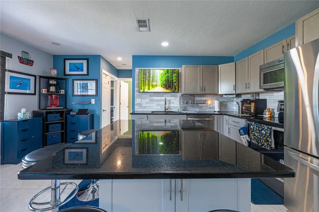 5760 3rd Avenue N St Petersburg FL 33710