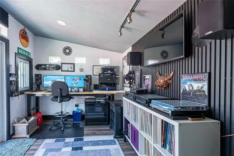 5760 3rd Avenue N St Petersburg FL 33710