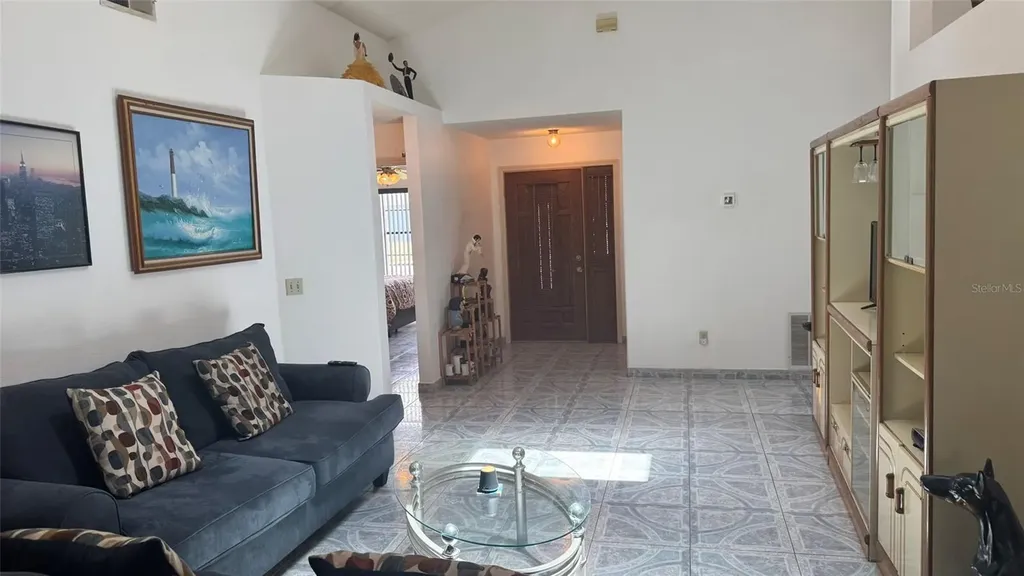 265 River Chase Drive Orlando FL 32807