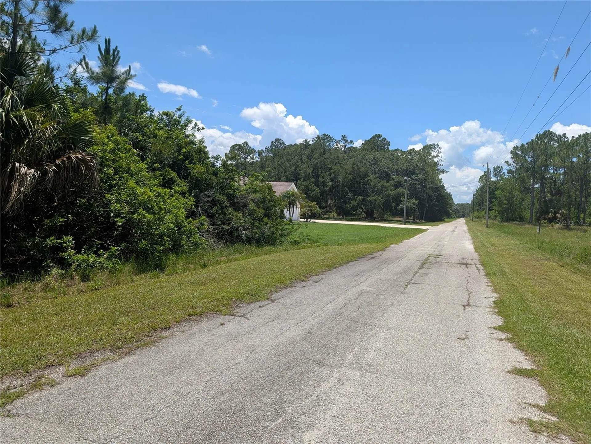 7 Avocado Drive Indian Lake Estates FL 33855