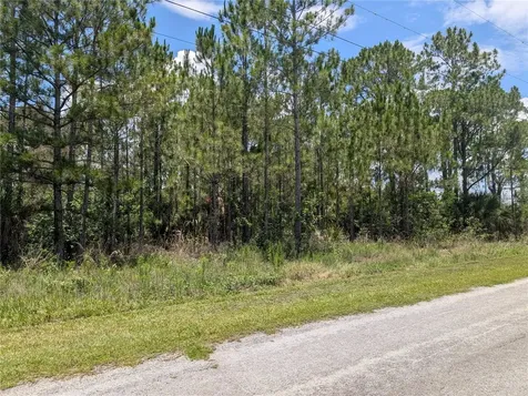 7 Avocado Drive Indian Lake Estates FL 33855
