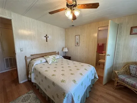 6733 Kensington Drive NE Winter Haven FL 33881