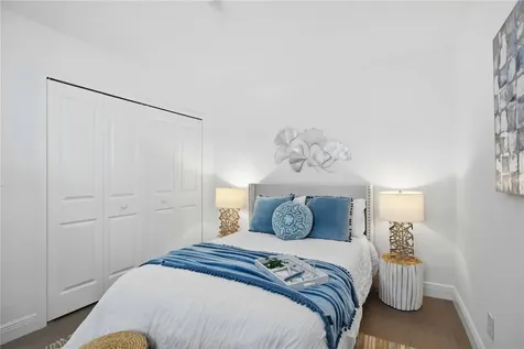 521 Bayport Way Longboat Key FL 34228