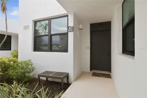 521 Bayport Way Longboat Key FL 34228