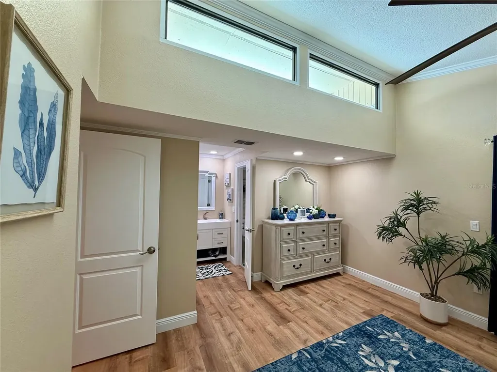 6861 Woodwind Drive Sarasota FL 34231