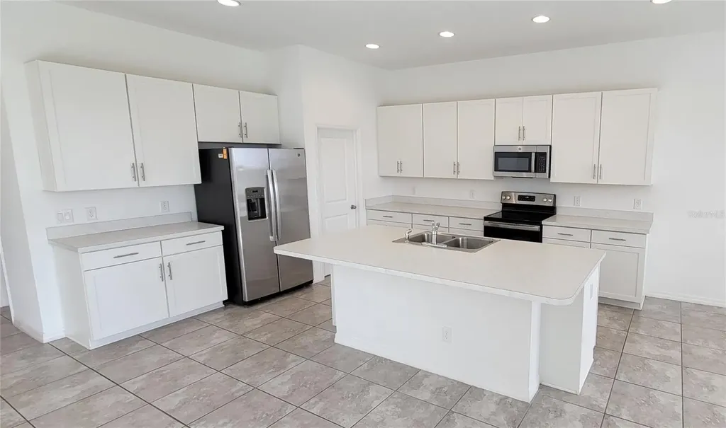 2127 Brillante Drive St Cloud FL 34771