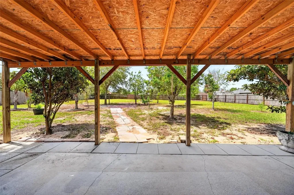 537 Hatchwood Drive Haines City FL 33844