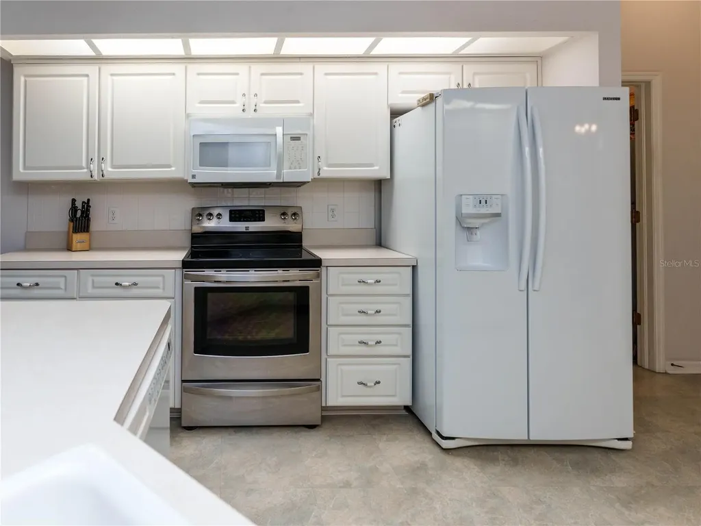12202 Roseland Drive New Port Richey FL 34654