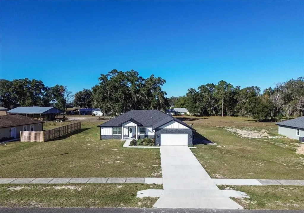 11778 SW 167th Avenue Brooker FL 32622