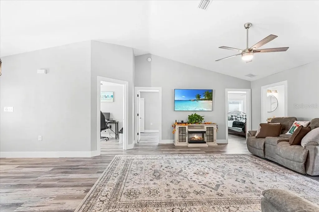 11778 SW 167th Avenue Brooker FL 32622