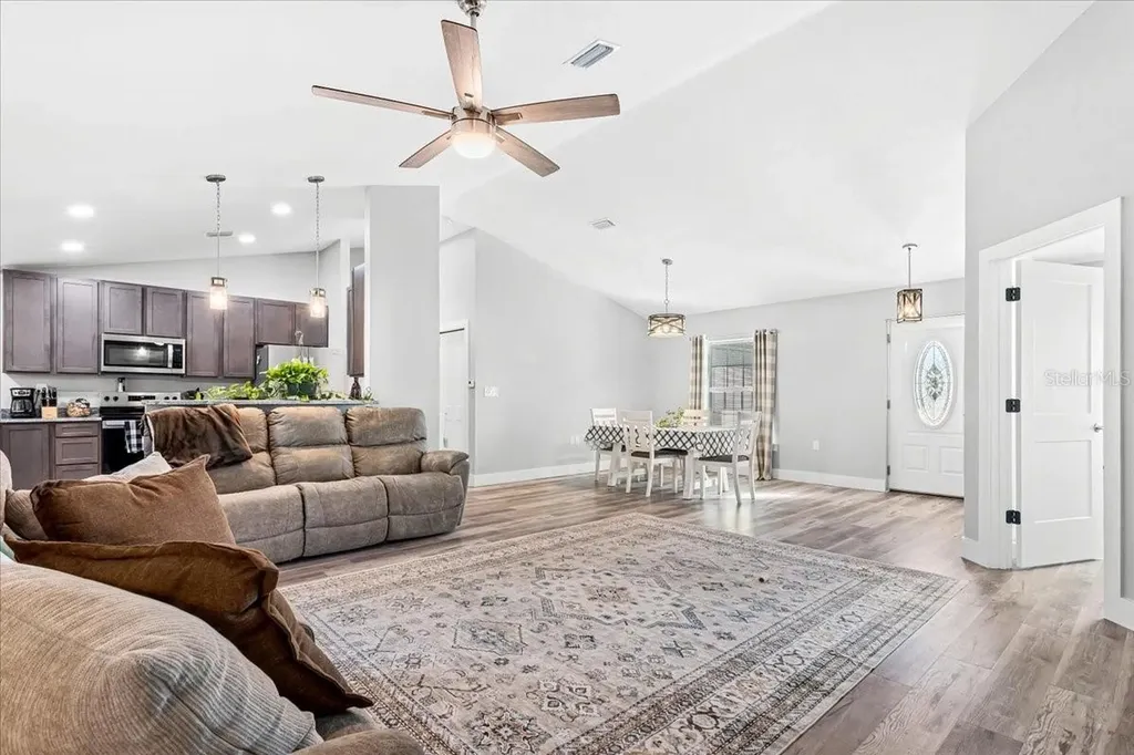 11778 SW 167th Avenue Brooker FL 32622