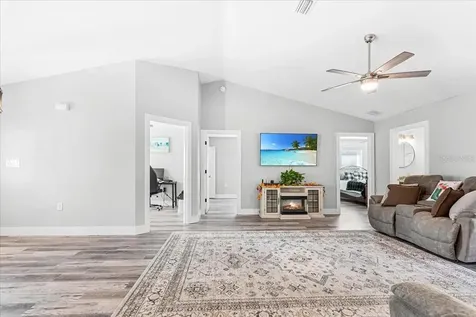 11778 SW 167th Avenue Brooker FL 32622