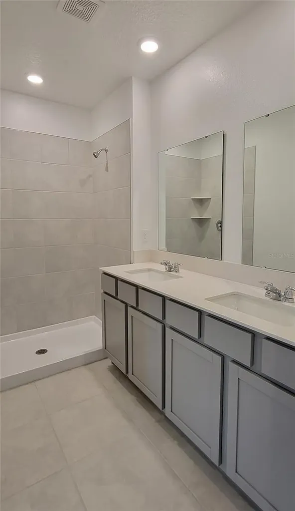 2195 Green Valley Street Daytona Beach FL 32124