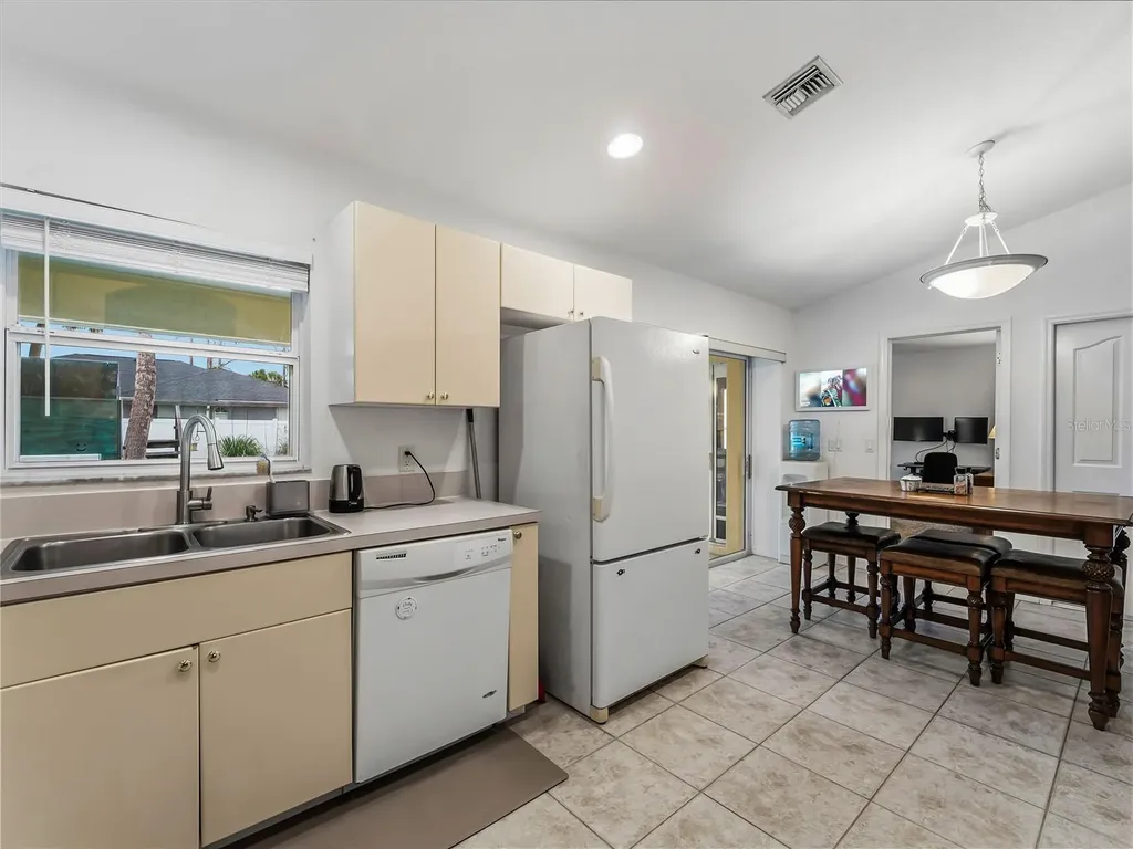 1768 Norvell Avenue North Port FL 34286