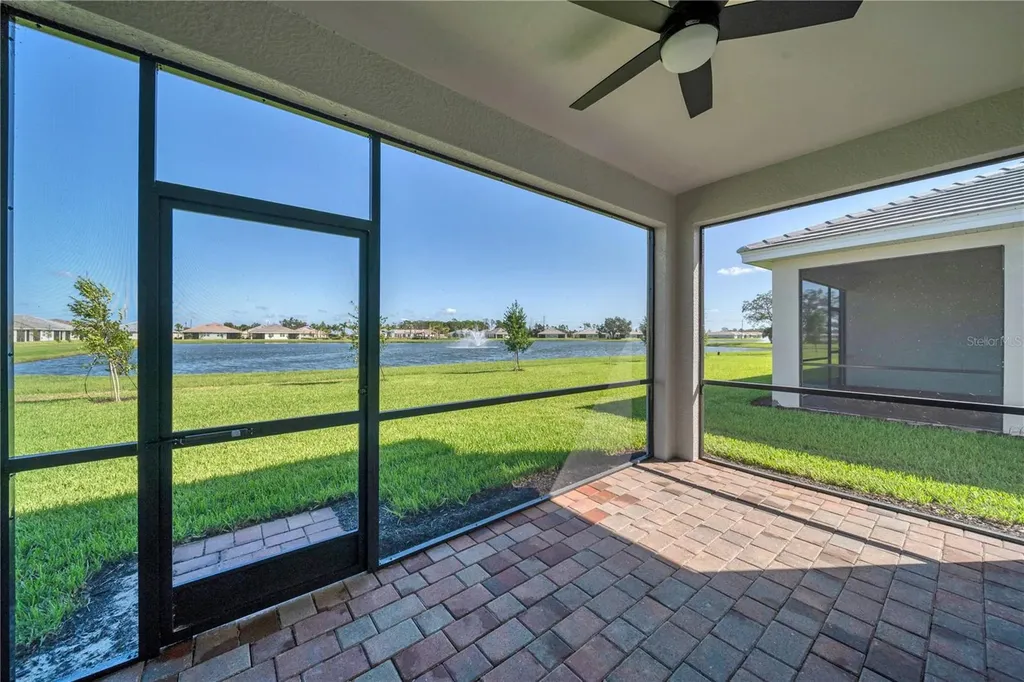 305 Ibiza Loop Venice FL 34292