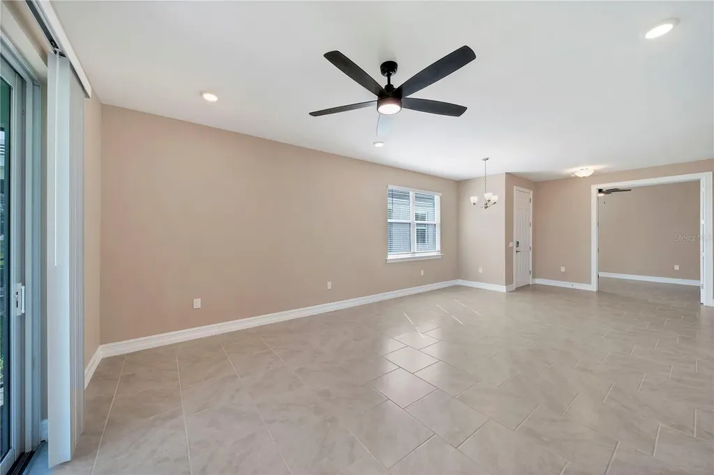 305 Ibiza Loop Venice FL 34292