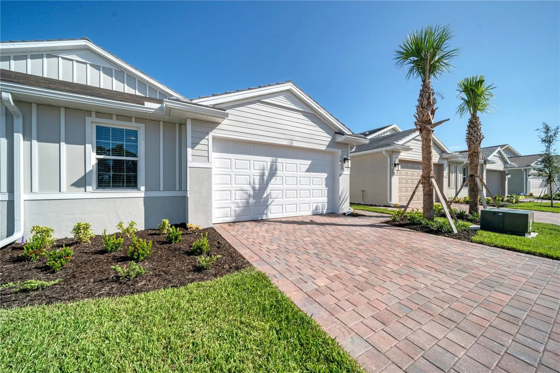 305 Ibiza Loop Venice FL 34292