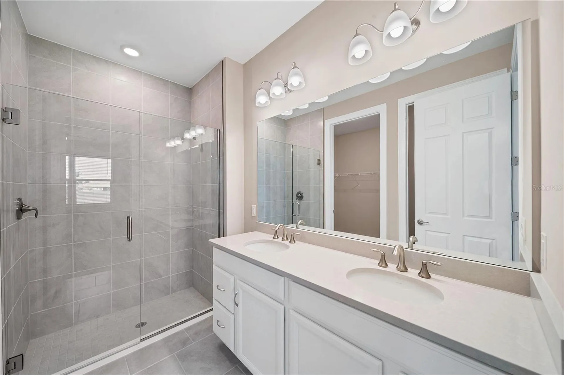 305 Ibiza Loop Venice FL 34292