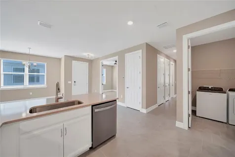 305 Ibiza Loop Venice FL 34292