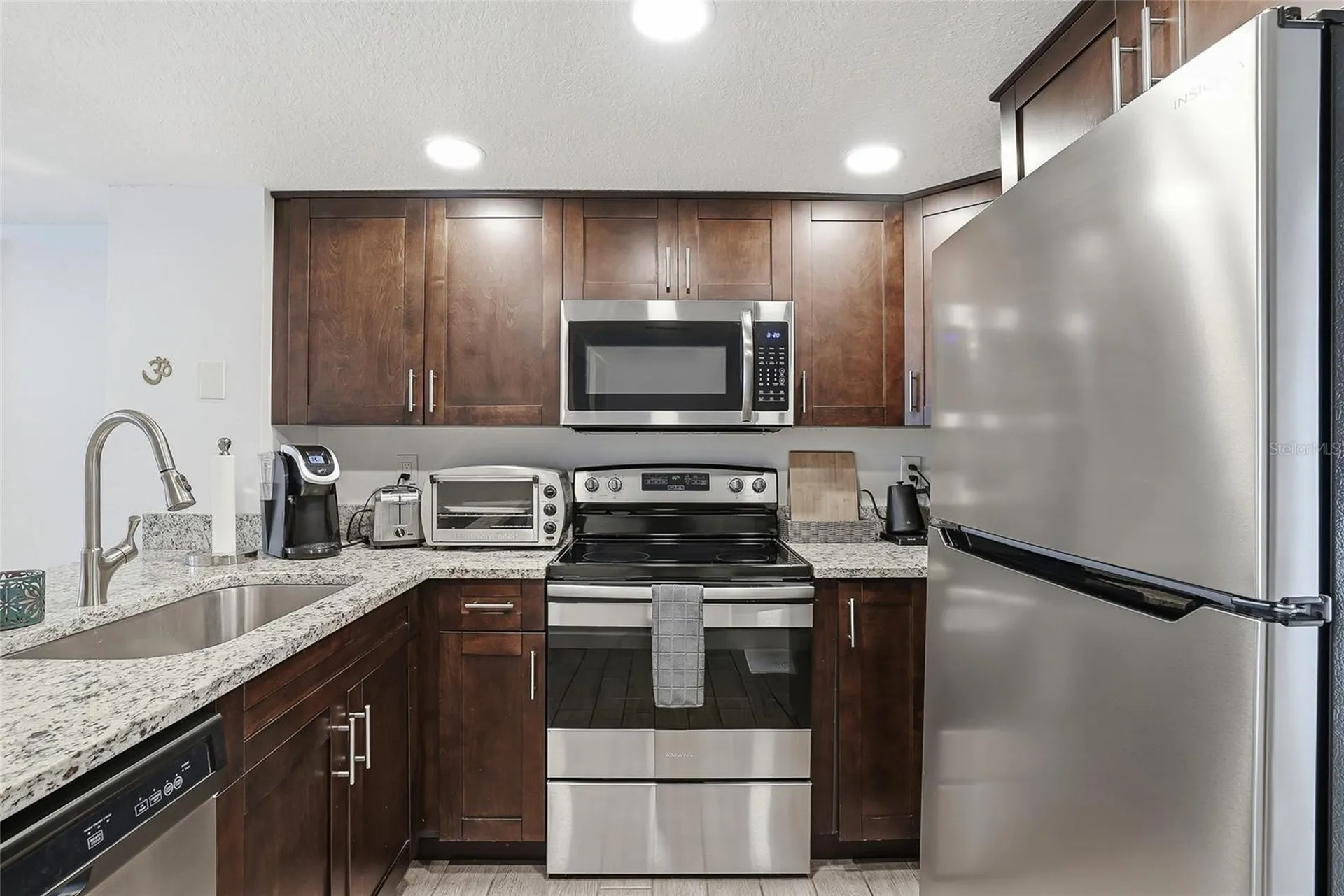 2209 Fletchers Point Circle Tampa FL 33613