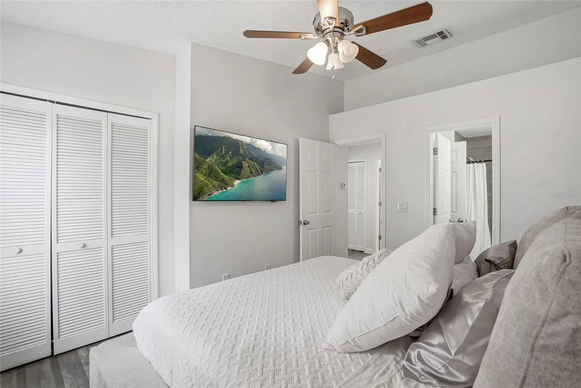 2209 Fletchers Point Circle Tampa FL 33613