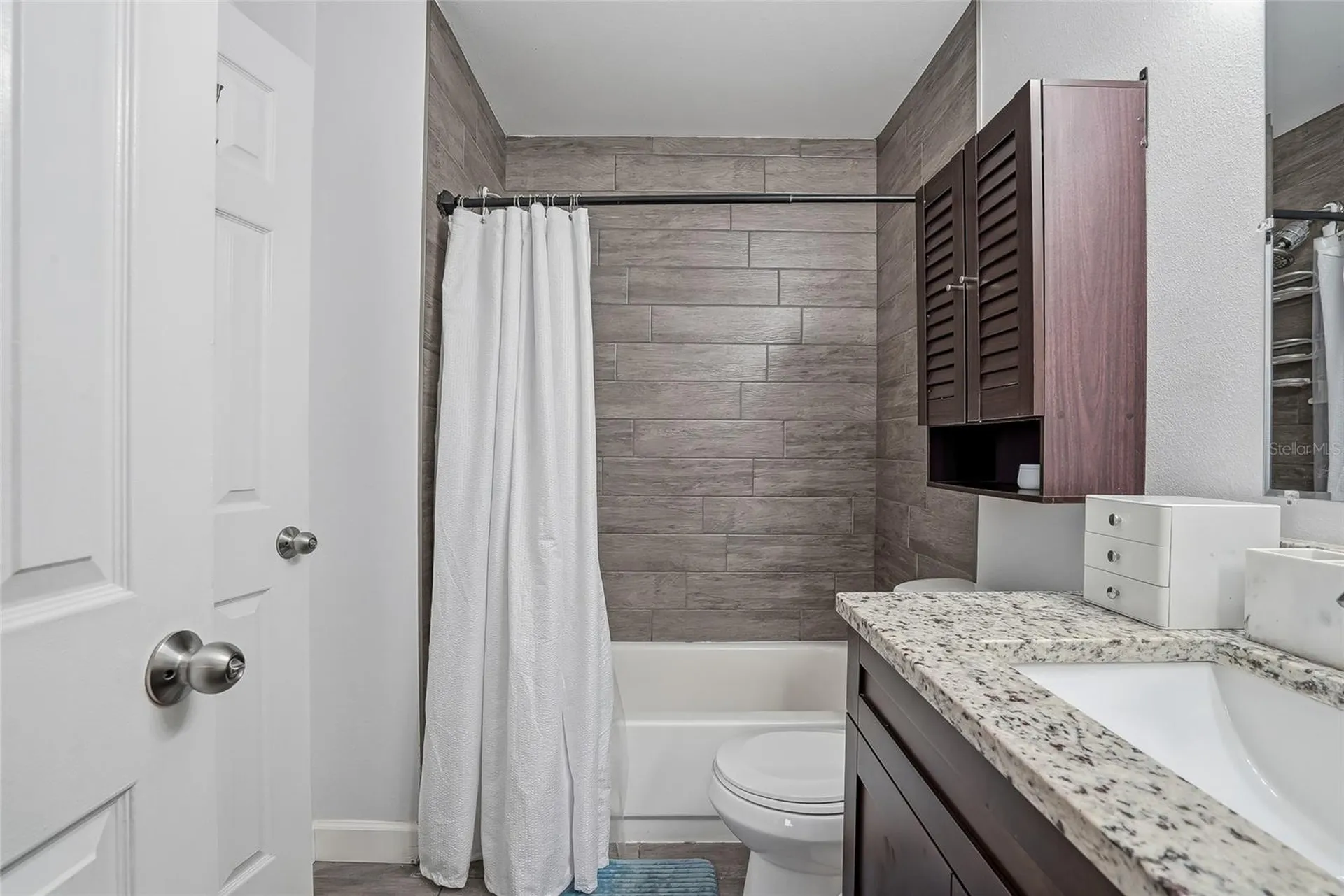 2209 Fletchers Point Circle Tampa FL 33613