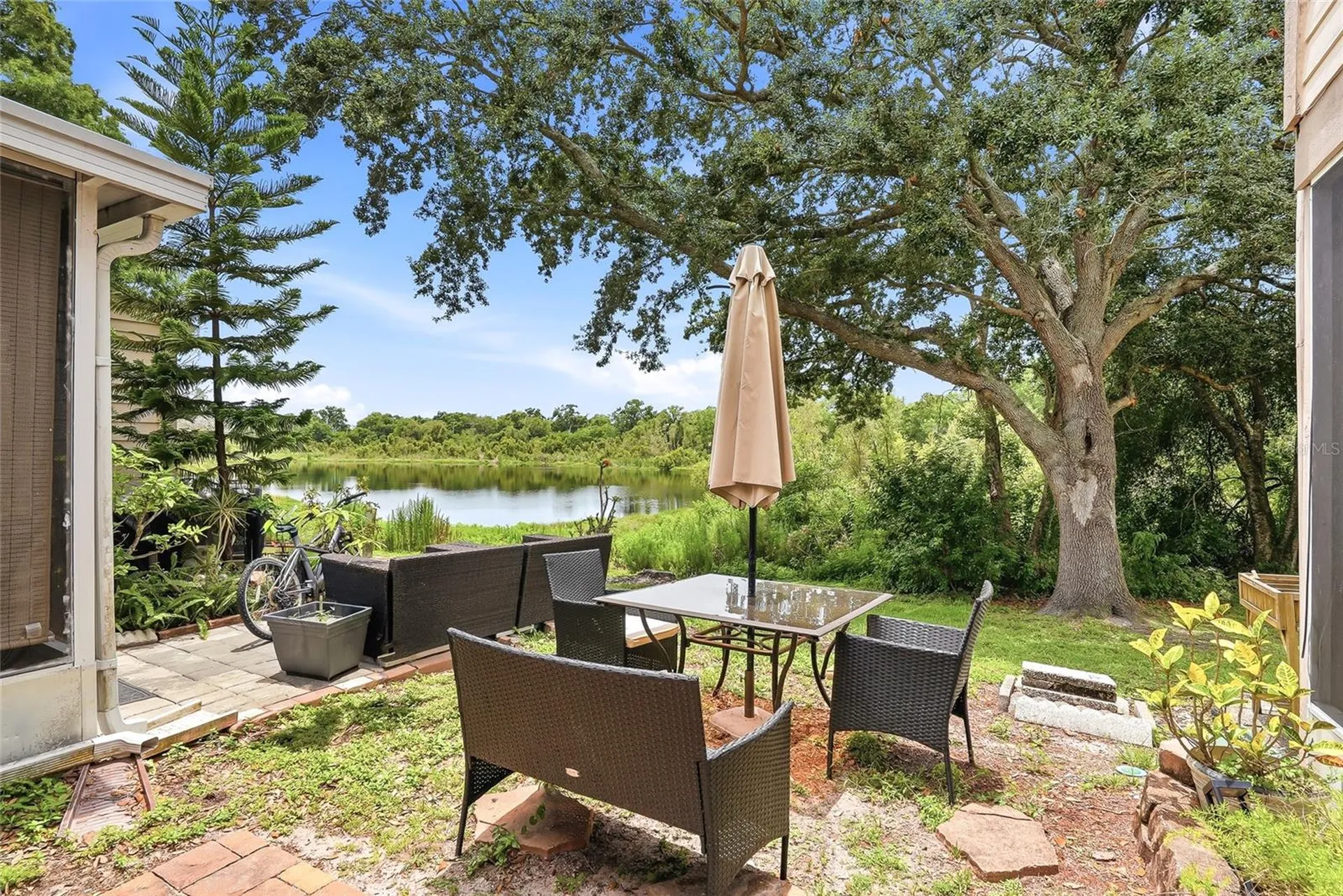 2209 Fletchers Point Circle Tampa FL 33613