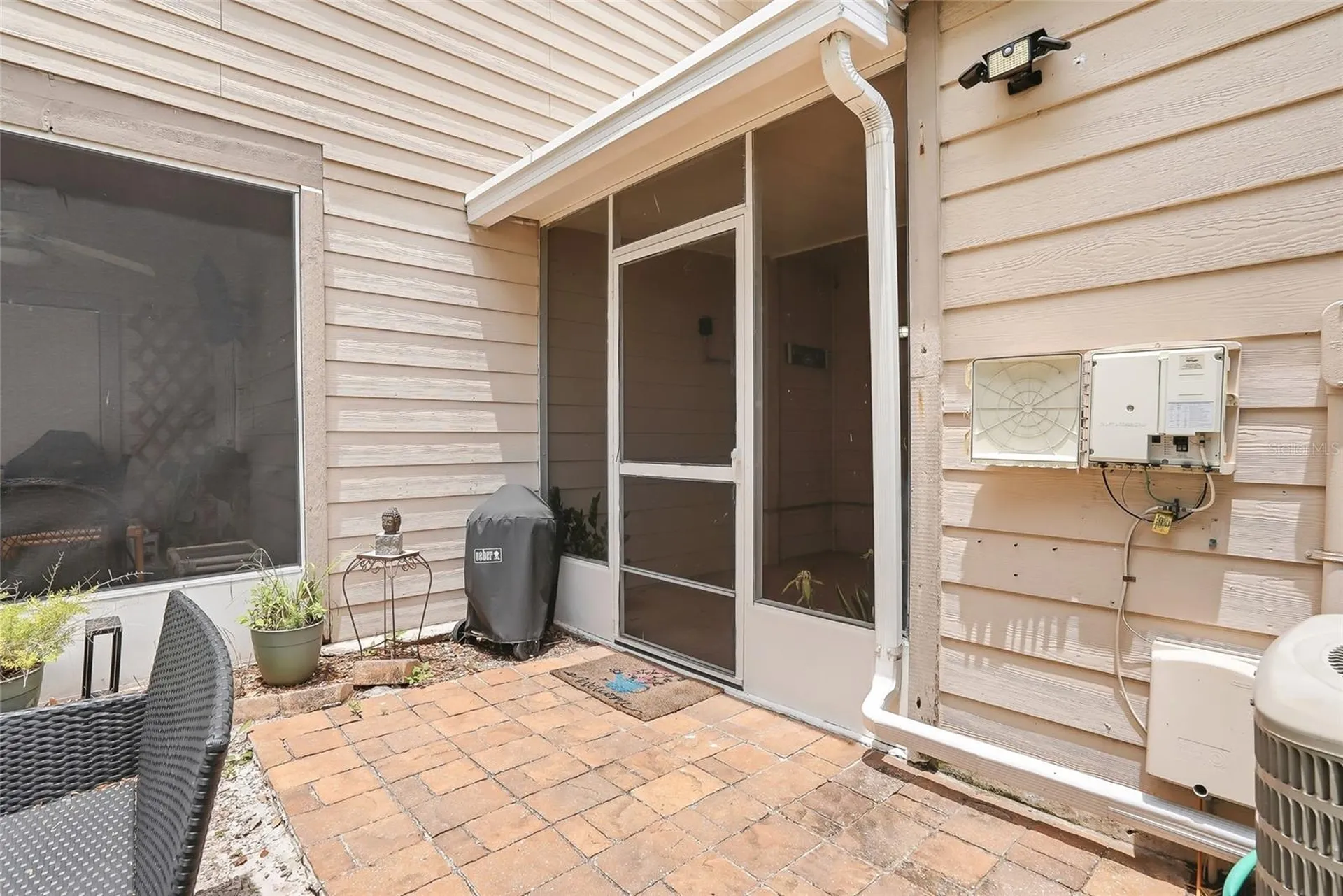 2209 Fletchers Point Circle Tampa FL 33613