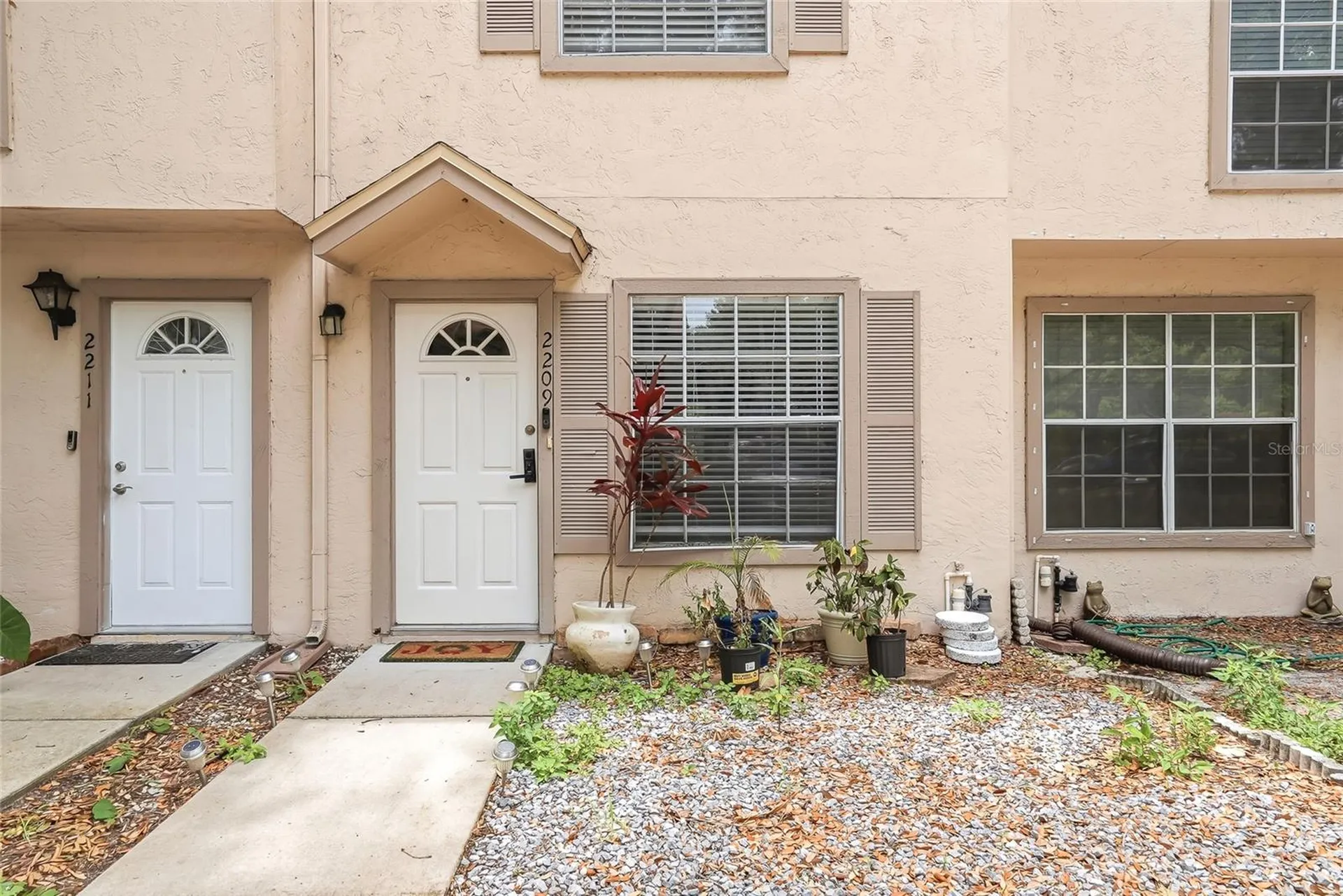 2209 Fletchers Point Circle Tampa FL 33613