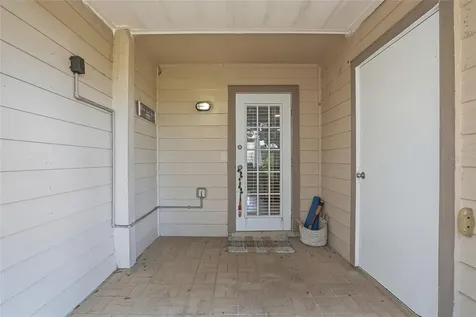 2209 Fletchers Point Circle Tampa FL 33613