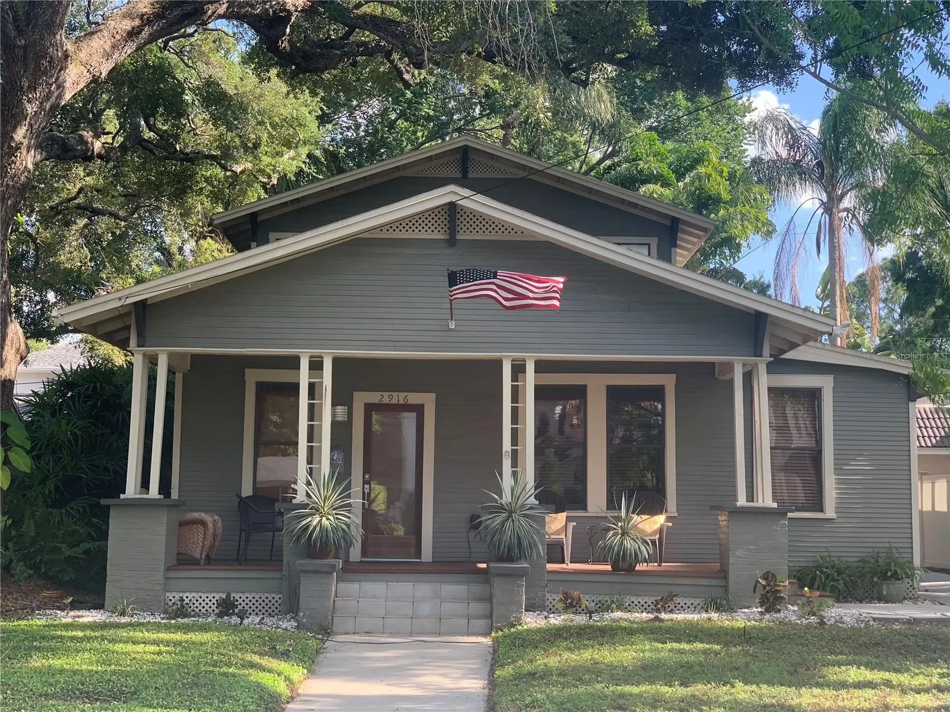 2916 W Bay Court Avenue Tampa FL 33611