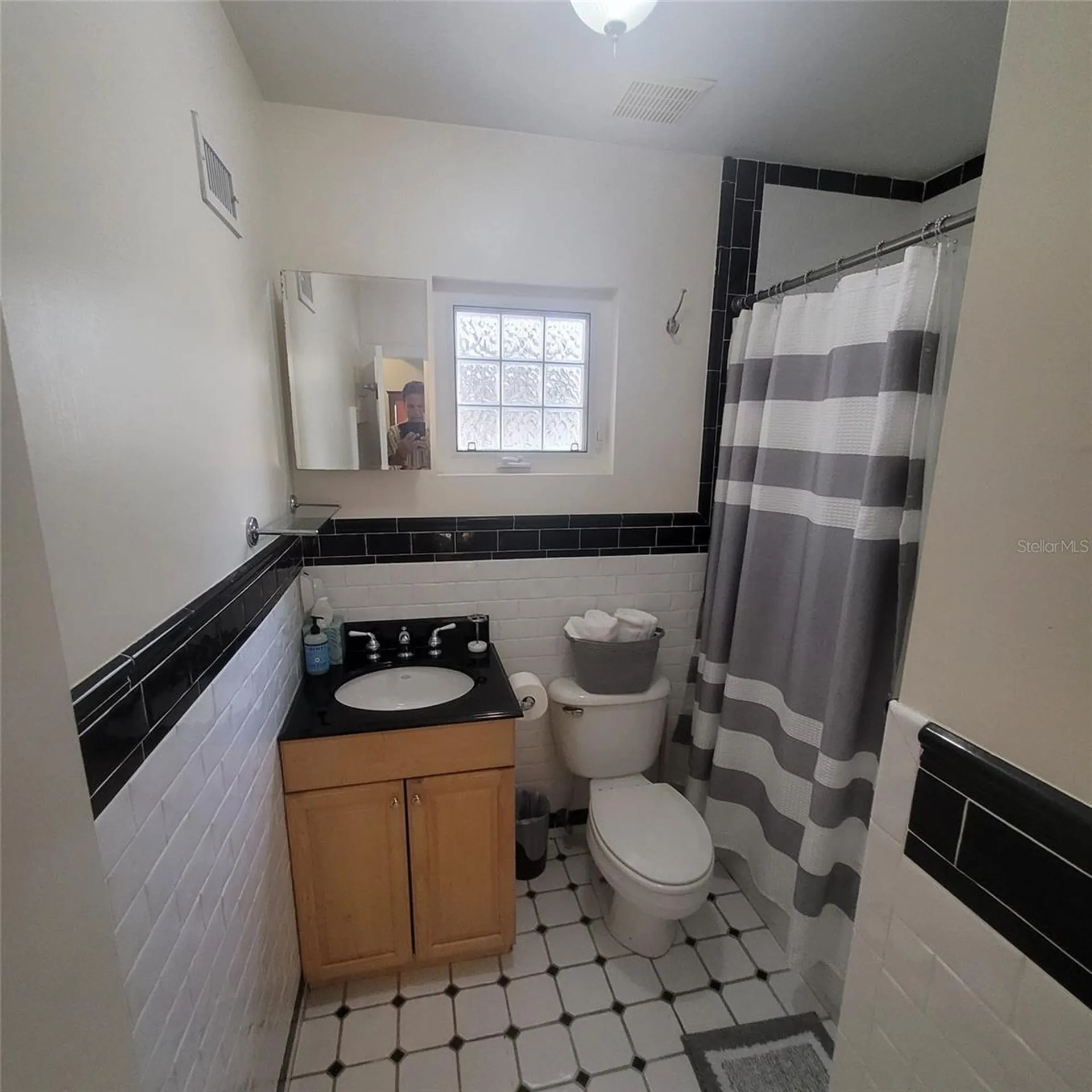 2916 W Bay Court Avenue Tampa FL 33611