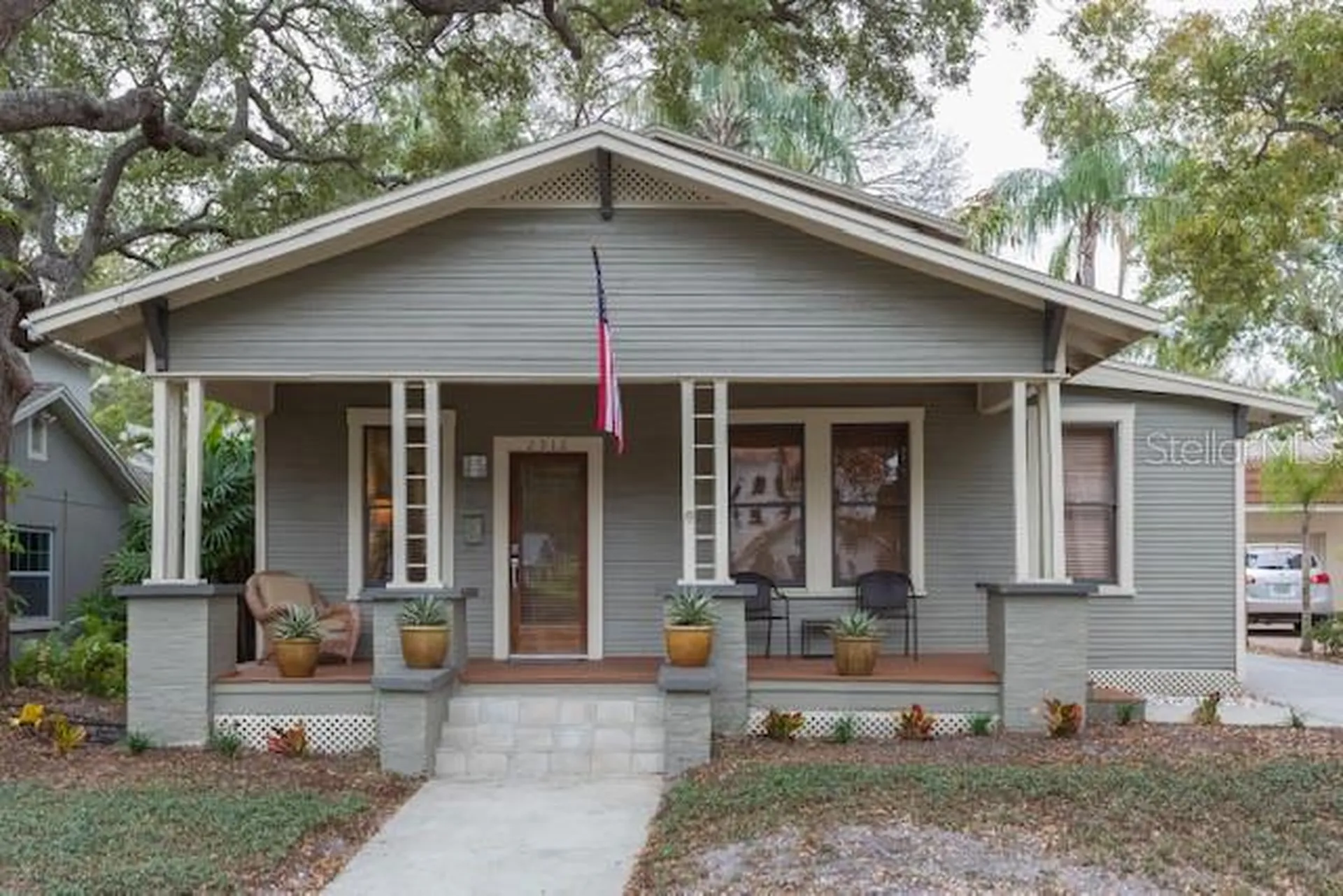 2916 W Bay Court Avenue Tampa FL 33611
