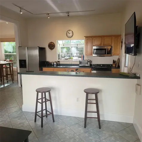 2916 W Bay Court Avenue Tampa FL 33611