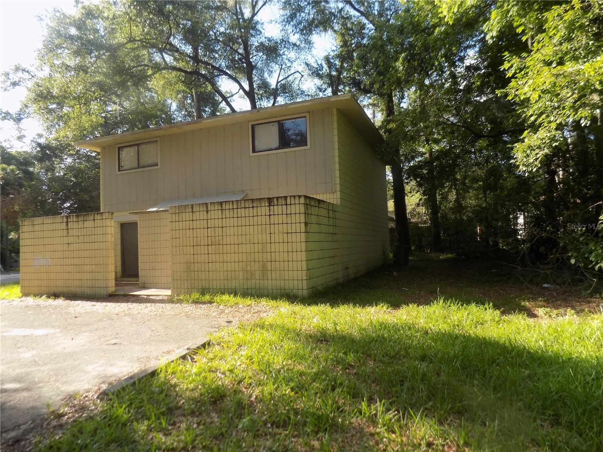 713 SW 69 Street Gainesville FL 32607