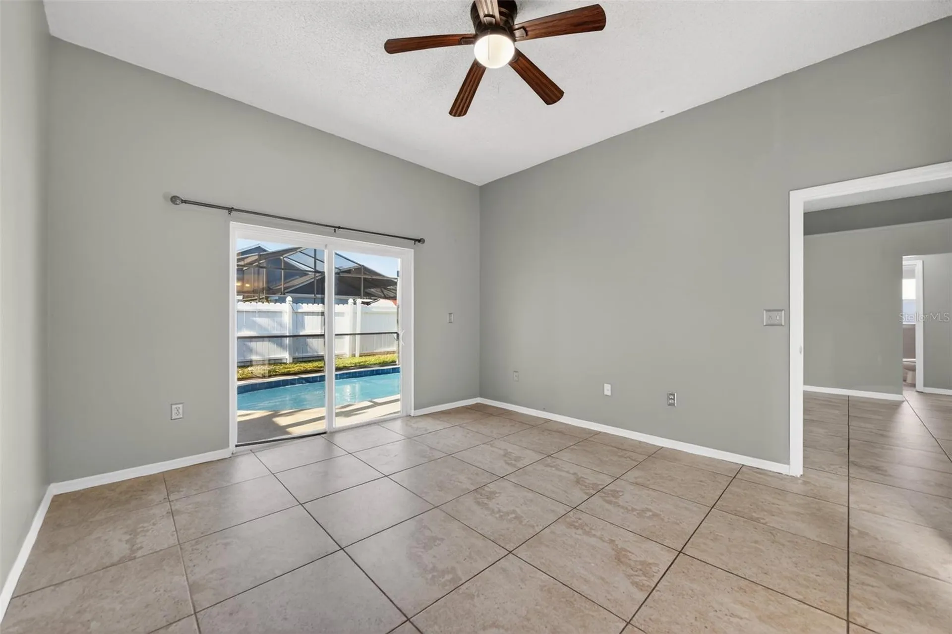 781 Country Woods Circle Kissimmee FL 34744