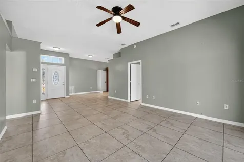 781 Country Woods Circle Kissimmee FL 34744