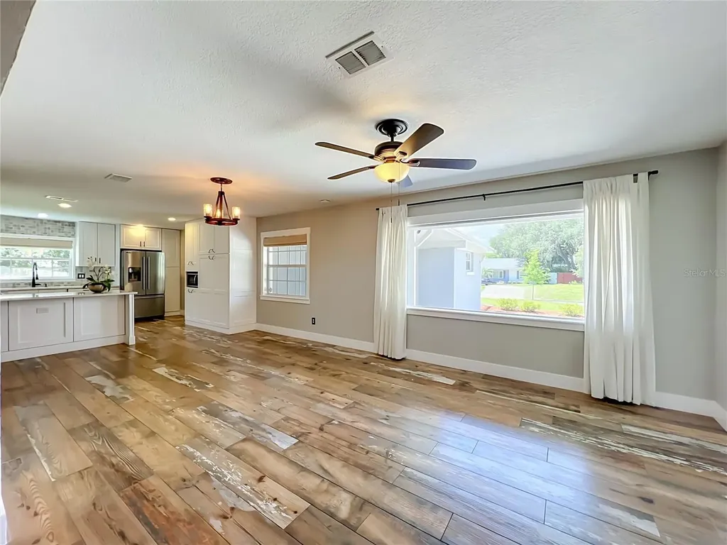 4713 Arcie Street Orlando FL 32812