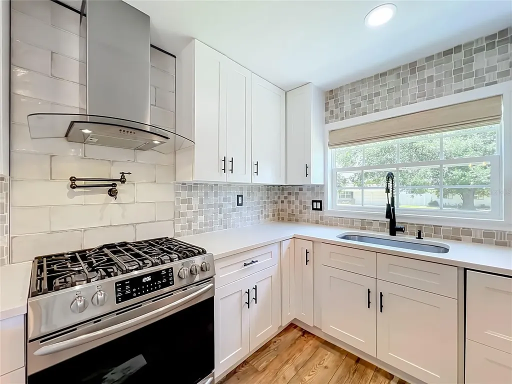 4713 Arcie Street Orlando FL 32812