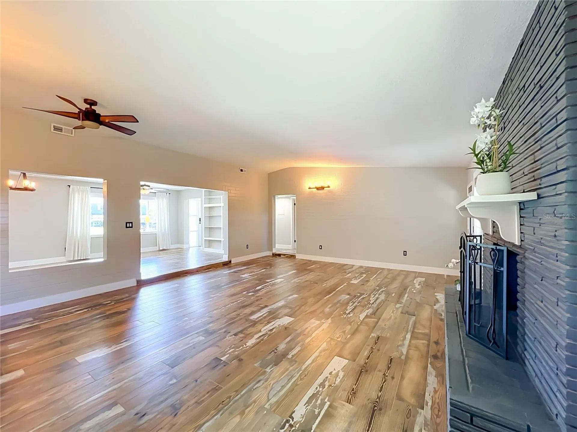 4713 Arcie Street Orlando FL 32812