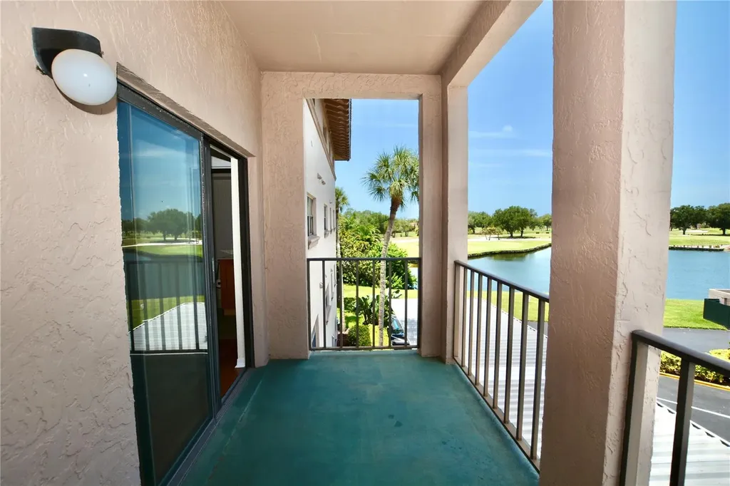 6150 Gulfport Boulevard S Gulfport FL 33707