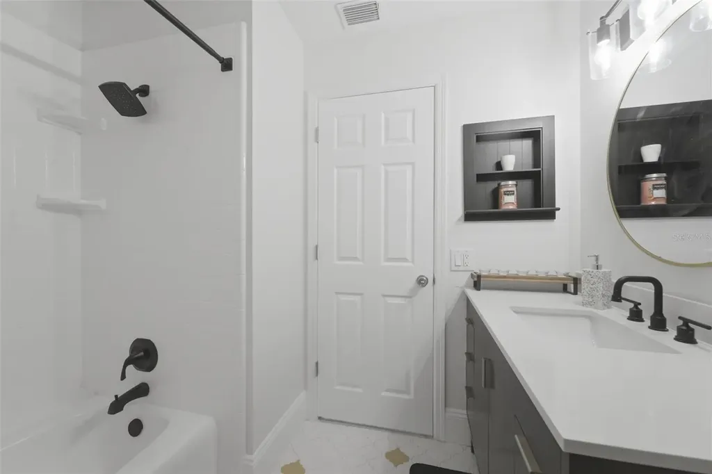 525 E Roberts Street Orange City FL 32763