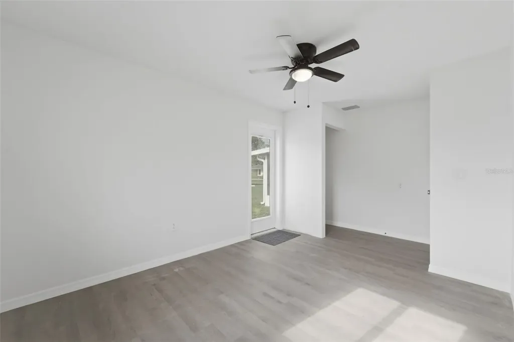 525 E Roberts Street Orange City FL 32763
