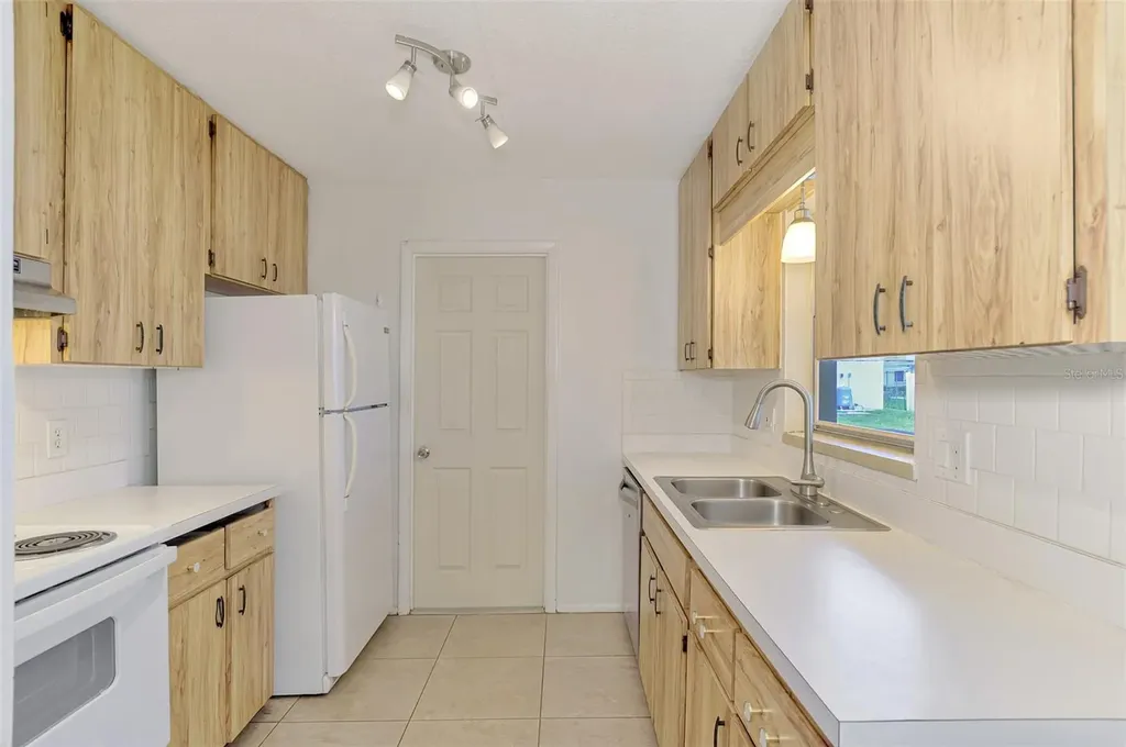 256 Periwinkle Road Venice FL 34293
