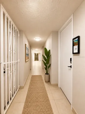 Avenue Isla Verde Cond. Los Corales Carolina PR 00979