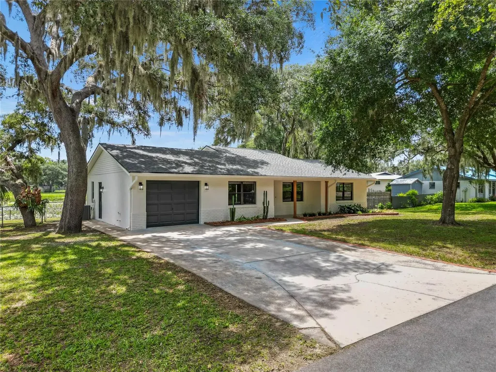 2457 S Summerwood Point Inverness FL 34450