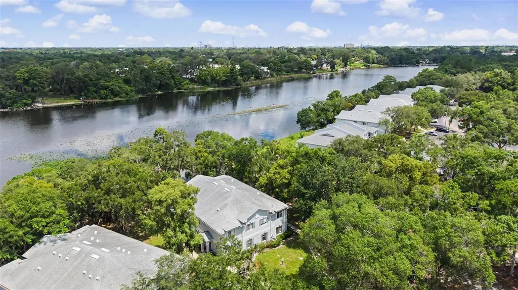 7434 E Bank Drive Tampa FL 33617